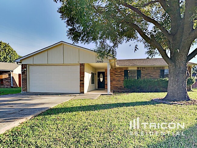 3940 Corkwood Dr in Mesquite, TX - Building Photo - Building Photo