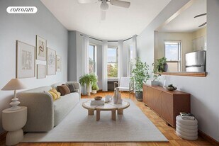 275 Dahill Rd in Brooklyn, NY - Building Photo
