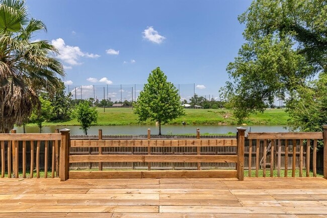 18714 Racquet Sports Way in Atascocita, TX - Building Photo - Building Photo