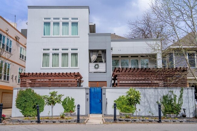 property at 1316 Fairview St