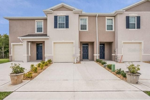 property at 1508 Lumber Ave