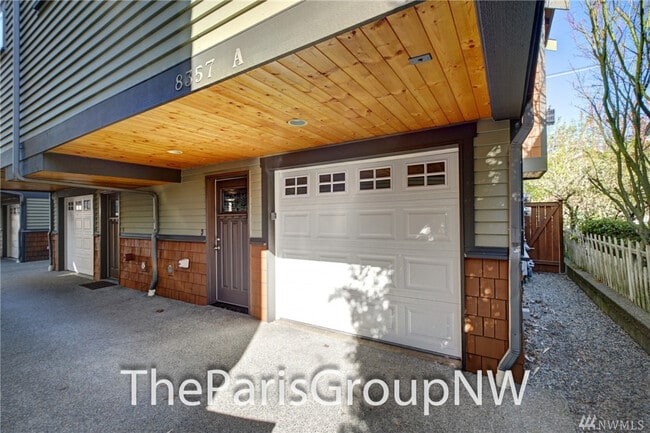 8357 11th Ave NW in Seattle, WA - Building Photo - Building Photo