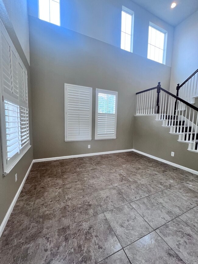 64 Narcissus Ct in Oakley, CA - Building Photo - Building Photo