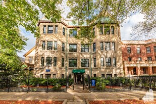 4641 N Paulina St in Chicago, IL - Building Photo