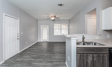 Palo Alto Apartment Homes in San Antonio, TX - Building Photo - Interior Photo