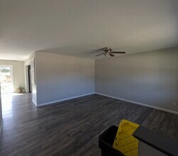 310 Roanoke Dr in Warrenton, MO - Building Photo - Building Photo