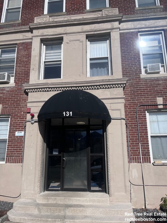 property at 131 Washington St