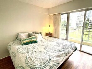 303 Lili?uokalani Ave in Honolulu, HI - Building Photo - Building Photo