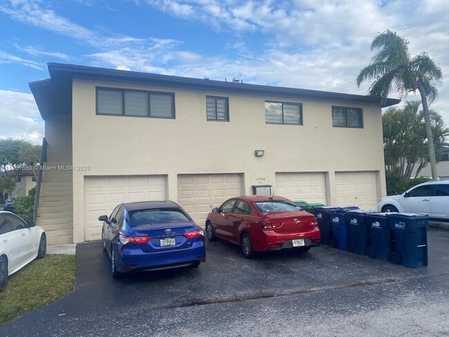 13958 SW 44th Ln Cir in Miami, FL - Building Photo - Building Photo