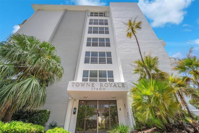 17800 Atlantic Blvd in Sunny Isles Beach, FL - Building Photo - Building Photo
