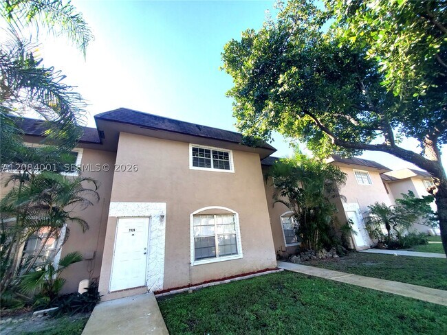 7926 Kimberly Blvd