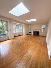332 Good Hill Rd in Weston, CT - Building Photo - Building Photo