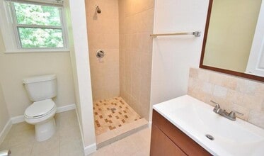 5606 Robertson St in Houston, TX - Building Photo - Building Photo