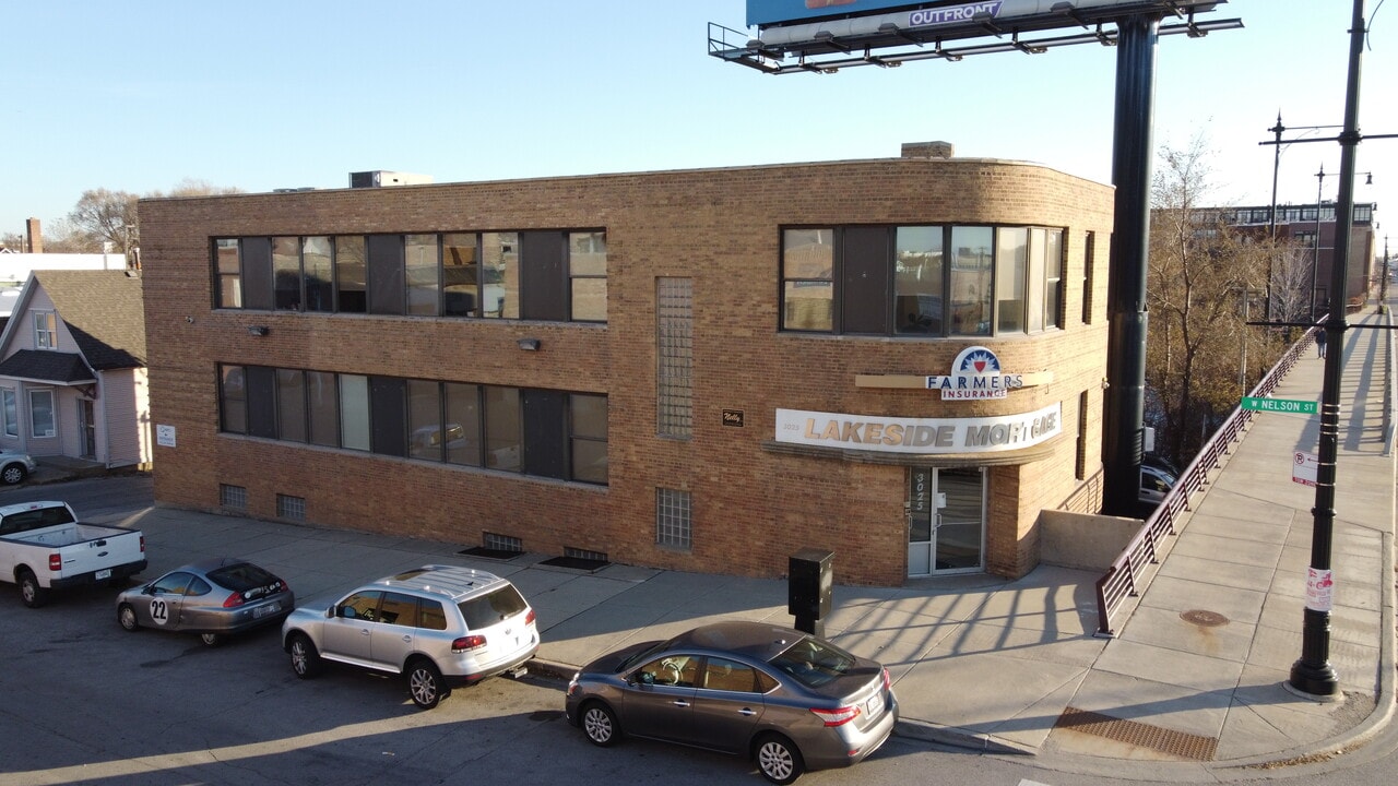 3025 N Western Ave, Unit LL in Chicago, IL - Foto de edificio