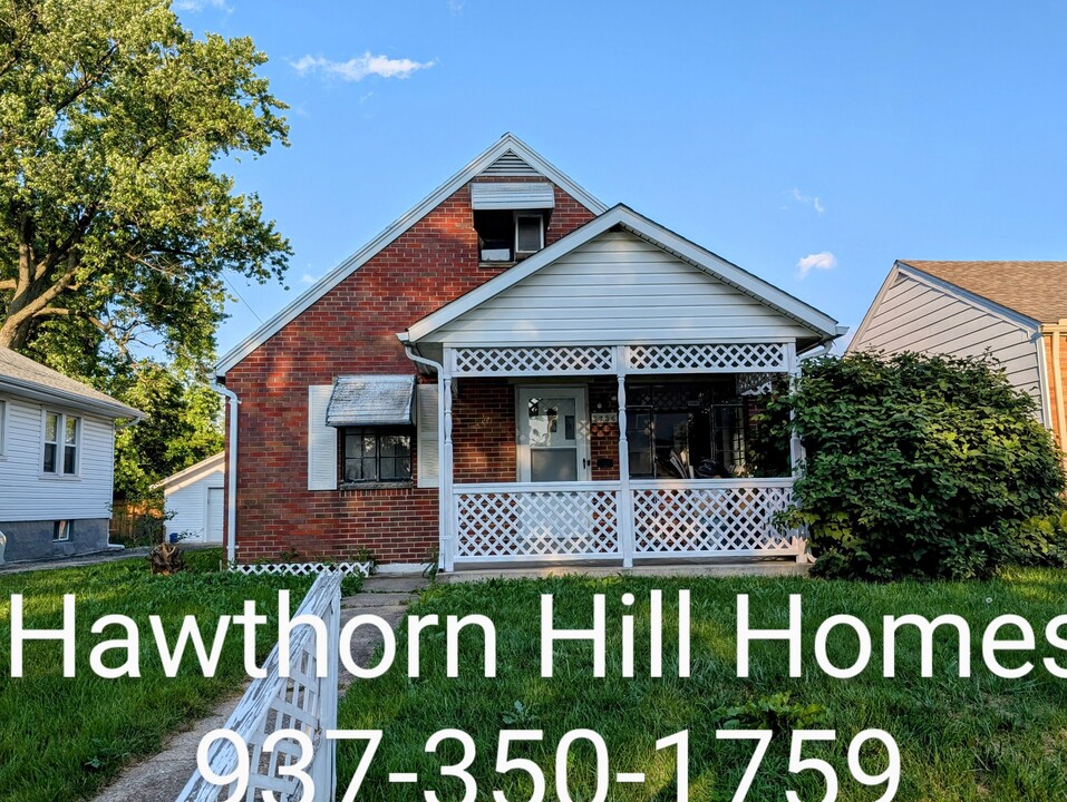 2736 Springmont Ave in Dayton, OH - Building Photo
