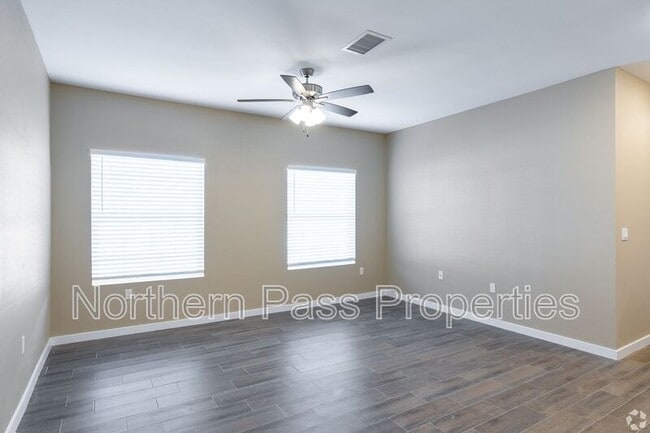 9779 McCombs St in El Paso, TX - Building Photo - Building Photo