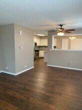 2454 Frost Dr in Aurora, IL - Building Photo - Building Photo