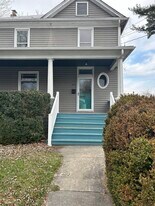 527 Virginia Ave in Harrisonburg, VA - Building Photo