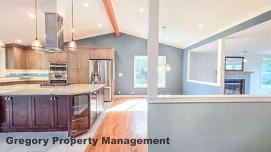 6933 184th St SE in Snohomish, WA - Building Photo - Building Photo