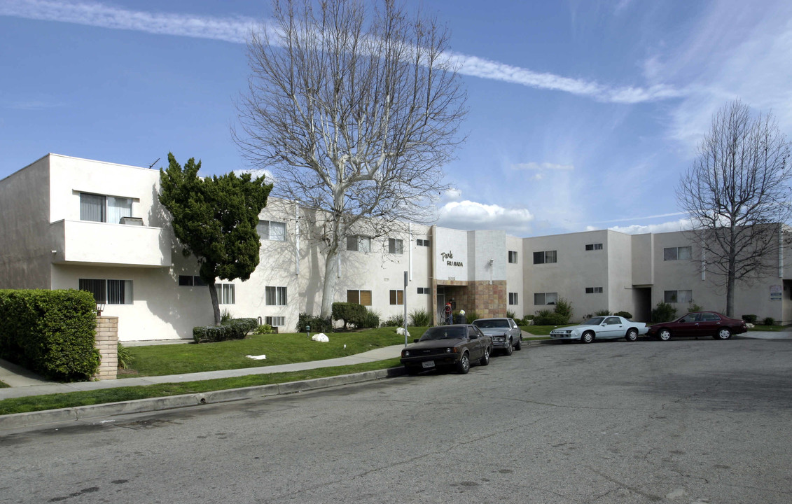 16915 Blackhawk St in Granada Hills, CA - Building Photo