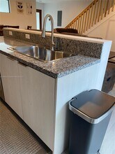 916 NW 8th St in Florida City, FL - Building Photo - Building Photo