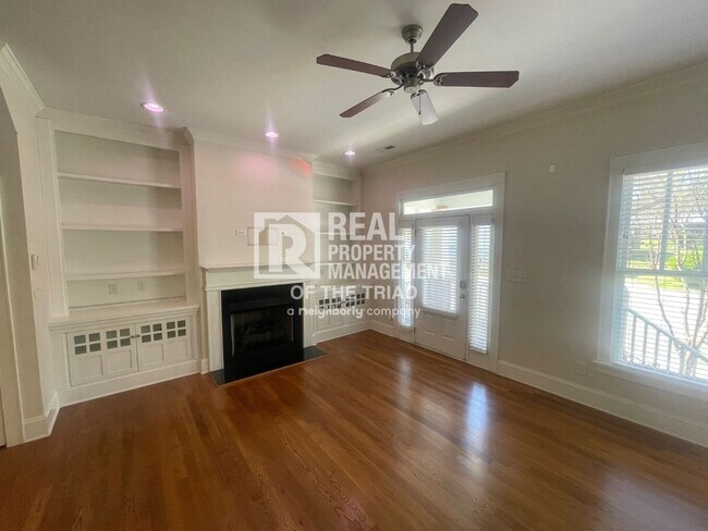 779 S Poplar St in Winston-Salem, NC - Building Photo - Building Photo