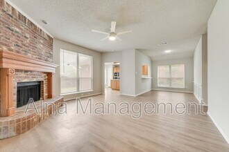 1443 Chapman Dr in Lancaster, TX - Building Photo - Building Photo