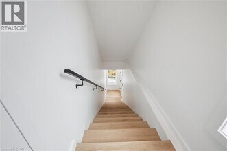 66 Union St E in Waterloo, ON - Building Photo - Building Photo