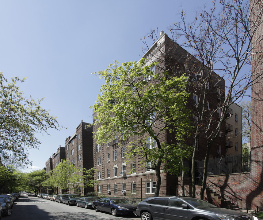 The Turnberry in Jackson Heights, NY - Foto de edificio