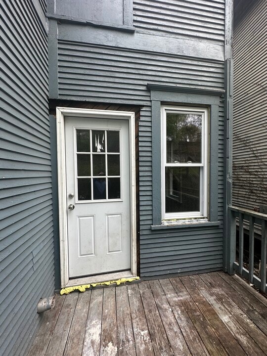 325 Cedar Ave in Scranton, PA - Building Photo