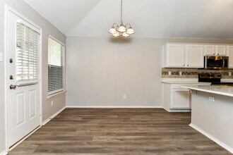 828 Atchison Dr in Saginaw, TX - Building Photo - Building Photo