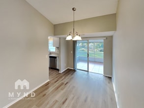 7606 Woodland Oaks Ct in Tampa, FL - Foto de edificio - Building Photo