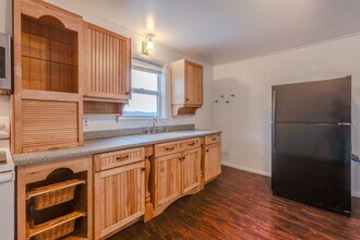 401 W 9th Ave in Tarentum, PA - Building Photo - Building Photo