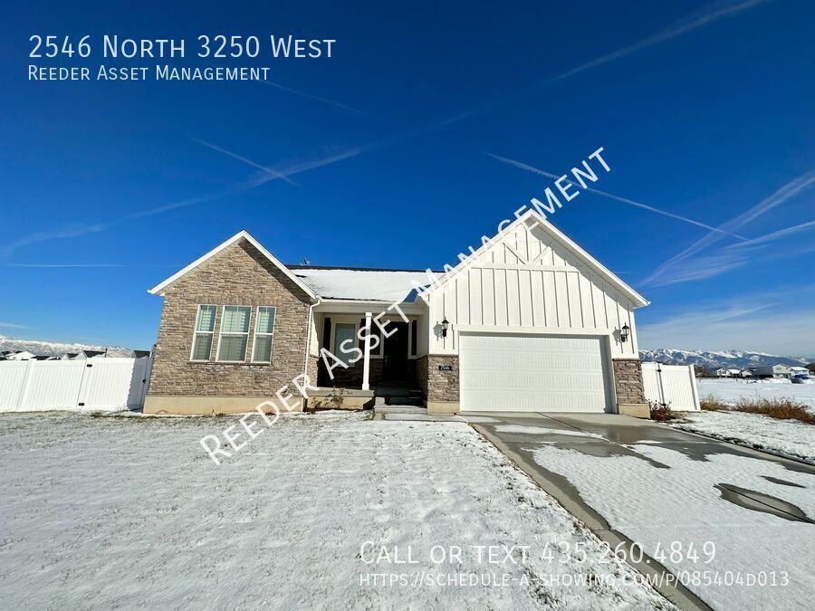 2546 N 3250 W in Clinton, UT - Building Photo
