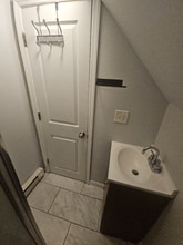 318 Grove St in Newark, NJ - Building Photo - Building Photo