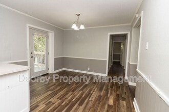 730 Roberta Dr in Rossville, GA - Building Photo - Building Photo