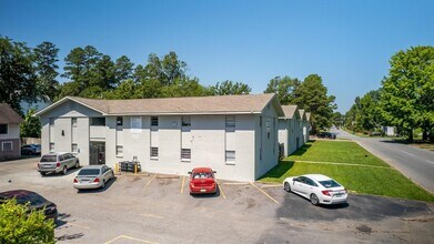 818 W 28th Ave in Pine Bluff, AR - Building Photo - Building Photo