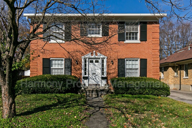 3935 Grandview Ave in Louisville, KY - Building Photo