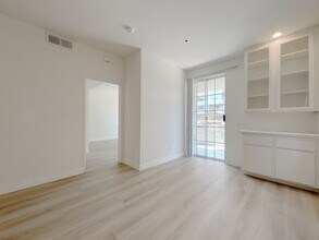 Chateau Hilgard in Los Angeles, CA - Building Photo - Building Photo