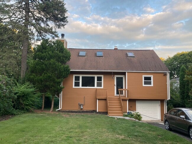 property at 11 Estwick Pl