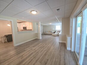 122 Main St in Westford, MA - Building Photo - Building Photo