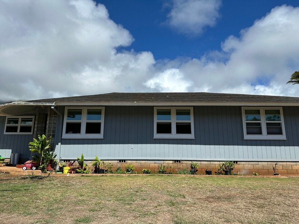 233 Kanoa St in Wailuku, HI - Building Photo