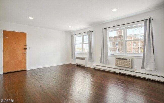 604 Chestnut St in Union, NJ - Building Photo - Building Photo