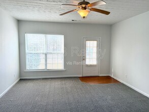 150 Abenberg Ct in Union City, GA - Building Photo - Building Photo