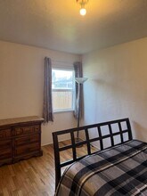 685 Beall Ln in Medford, OR - Building Photo - Building Photo