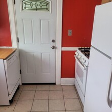 492 Alter Rd in Detroit, MI - Building Photo - Building Photo