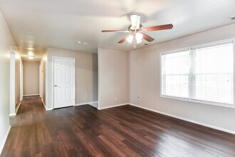 4163 Brownsville Rd in Powder Springs, GA - Building Photo - Building Photo