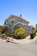 840 Linden Ave in Burlingame, CA - Building Photo - Building Photo