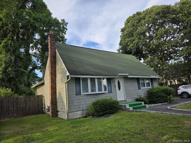 property at 21 Henry Ave