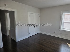 1113 Pennsylvania St in Gary, IN - Building Photo - Building Photo